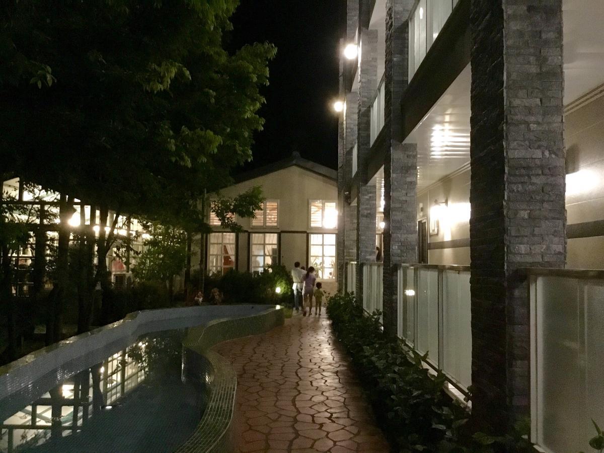 Champs Yazuh B&B Jiji Bagian luar foto