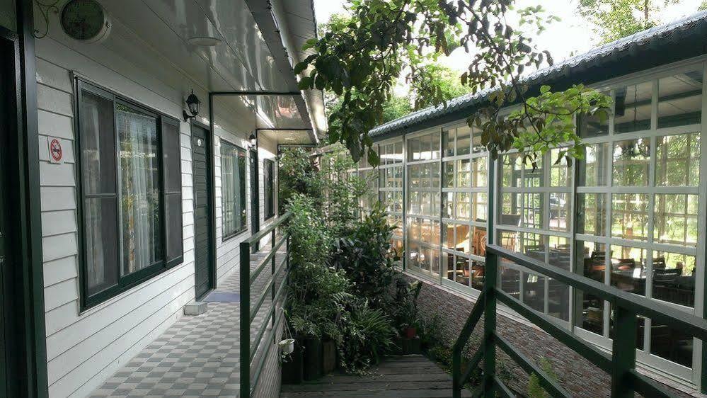 Champs Yazuh B&B Jiji Bagian luar foto