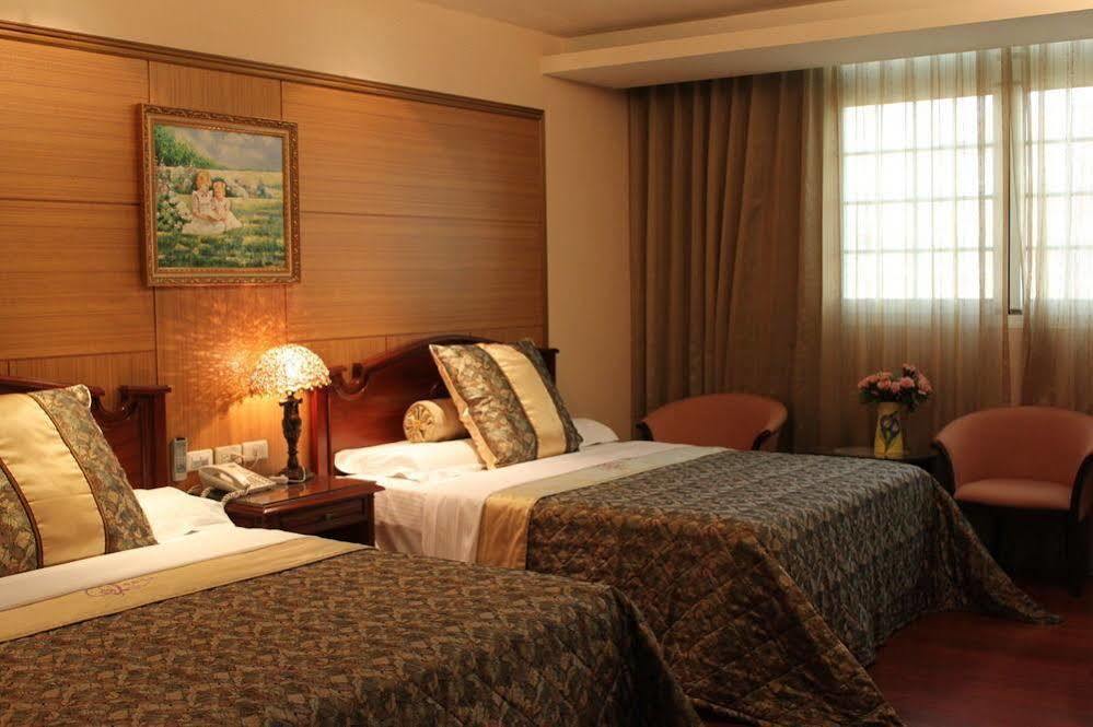 Champs Yazuh B&B Jiji Bagian luar foto
